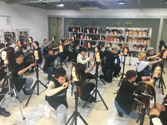 想了解沈阳职业技术学院职业教育就读选择参考(图1)