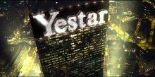 印度理发师嘴叼剪刀为客人理发走红网络(图1)